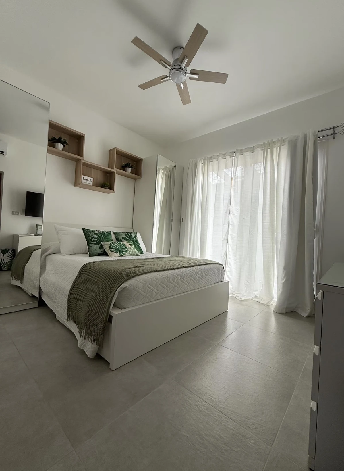 Property photograph